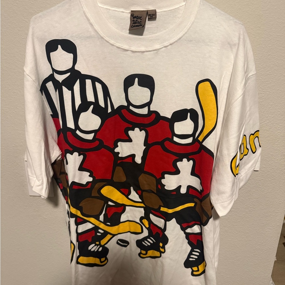 Marc Canada Vinatge Look White Graphic Hockey Team Tee